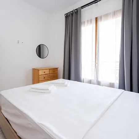 Thalia's Seaview Nea Skioni