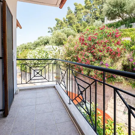 Thalia's Seaview Nea Skioni
